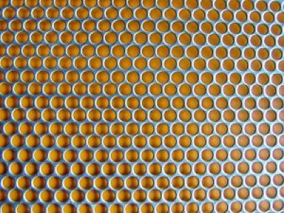 沖孔板、多孔板