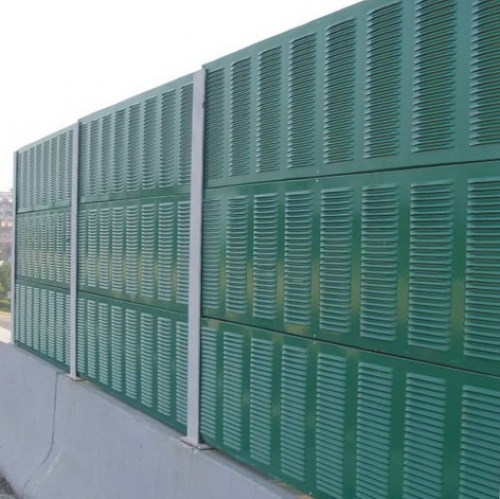 高速公路隔音板 - 聲屏障