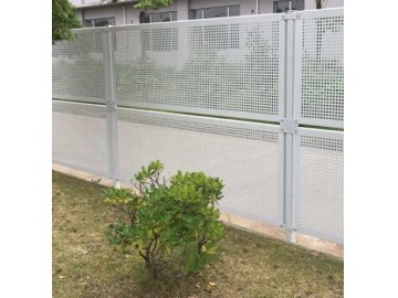 沖孔板護(hù)欄網(wǎng)